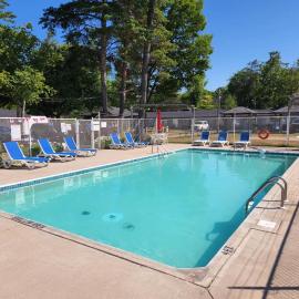 Wasaga Beach Inn And Cottages、ワサガビーチのホテル