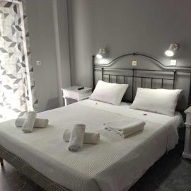 COSY Living Apartment 2, hotel in Kos-stad