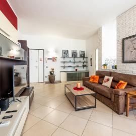 NEW Luxury 2BDR Terrace, Views, AC
