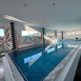 Resort SPA Clisura Dunarii – hotel w mieście Eşelniţa