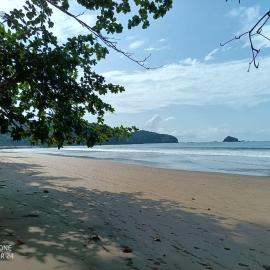 Hotel Campismo Praia Grande โรงแรมในMonte Carmo