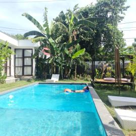 WHITE SANDS RESORT, hotel in Gili Trawangan