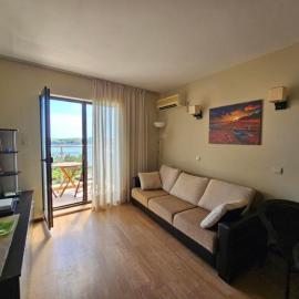 NESTINARKA BEACH SEAVIEW APARTMENT