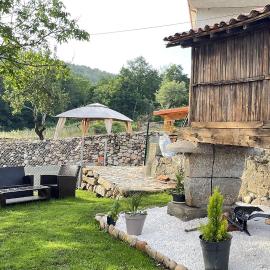 Casita del Río Ourense, хотел в Оуренсе