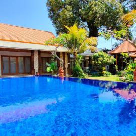 Puri Abian Ari, hotel in Tirtagangga
