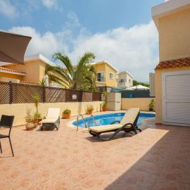 Kisonerga Villa in Paphos, Hotel in Kissonerga