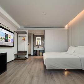 Atour Hotel Yichun Shanggao Center, готель у місті Yichun