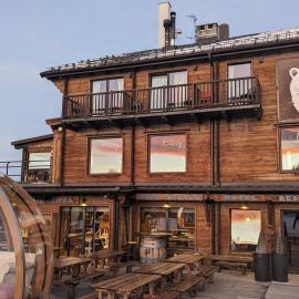 Orso Bianco Hotel & Chalet, hotel din Sauze dʼOulx
