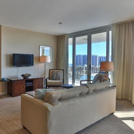 Palms of Destin 2517 Luxury in the heart of Destin!!!