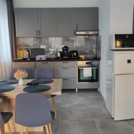 Balatonföldvár Centrum Apartmanok 3, hotel i Balatonföldvár