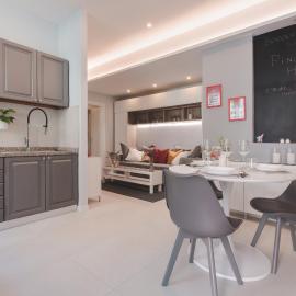 Pino House l BB Apartments Trieste, hotel a Trieste