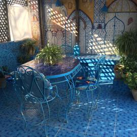 HATHOR ,Casa marroquí con dos terrazas en la Medina antigua , ideal parejas!! WIFI!!, hotel in Asilah