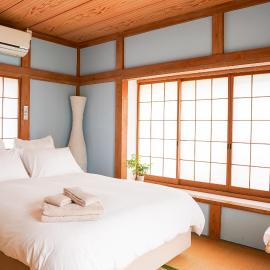 ONJUKU BEACH COTTAGE - private house 1 min walk to beach, hotel di Onjuku
