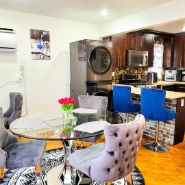 Osas Luxury Stay, hotel in Queens