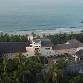 Kovalam में, होटल Gokulam Grand Turtle On The Beach