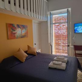 Room in Ain Karem - A Maltese Traditional Townhouse, hotel u gradu Mosta