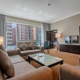 Al Manzel Hotel Apartments、アブダビのホテル