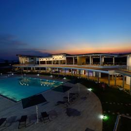 MWC Club by Downtown, hotel di Singapperumālkovil