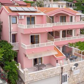 Villa Nikola