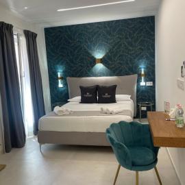 MARIDDA-experience rooms-, hotel in Giardini Naxos