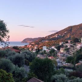 La casa di nonna Lorenna, hotel a Alassio