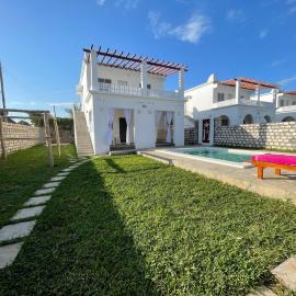 Airamjudi: Watamu şehrinde bir otel