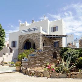 Callisto Plus Villa 1st and ground floor, hotel v destinaci Márpissa