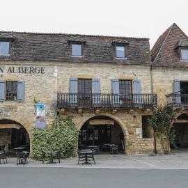 Eden Auberge, מלון בVillefranche-du-Périgord