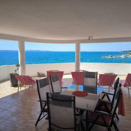 Villa Magia sul Mare, hotel in Petrcane