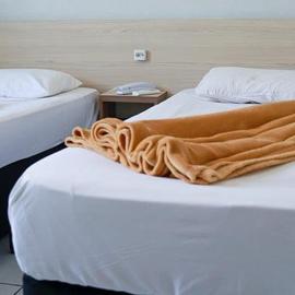 Hotel Renata Tubarão, hotel u gradu Tubarao