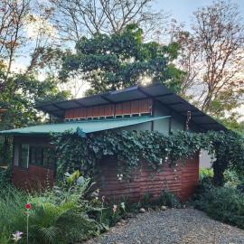 Montana Log Cabin, hotell i Rivas