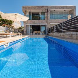 Villa Olea ZadarVillas, hotel in Petrcane