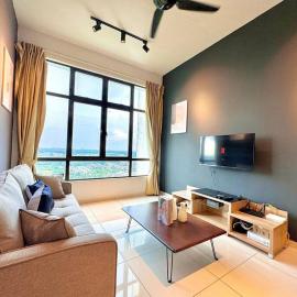 D'Summit Suite by Luxecocoo CK Kempas Setia Tropika, hotel in Kempas