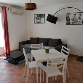 Pays Basque loue appartement F3, מלון בAhetze