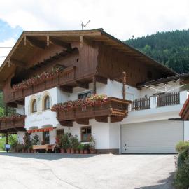 Apartment Landhaus Heim by Interhome