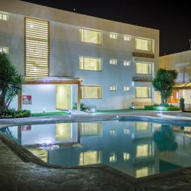 Hotel Ajavi, hotel u gradu Ibarra