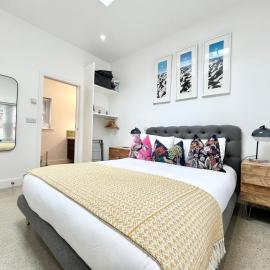 Tropical Gardens 1 bed cottage Central Newlyn