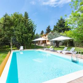 Holiday Home Il Rifugio - CAD101 by Interhome, hotel a Chiavelli