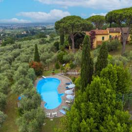 Viesnīca Holiday Home San Lazzaro by Interhome pilsētā Montevettolini