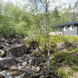 Chalet Thorabu by Interhome – hotel w mieście Øyuvstad