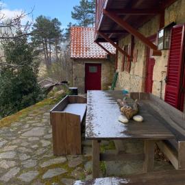 Chalé na Montanha Casa de Baixo, Hotel in Manteigas