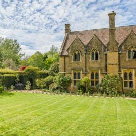 King Inas Palace, hotell i South Petherton