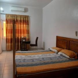 Appartement dans le quartier ACI à Bamako avec panneaux solaires