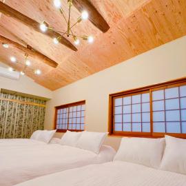 WholeHouse Himeji Castle ホールハウス 姫路: Himeji şehrinde bir otel