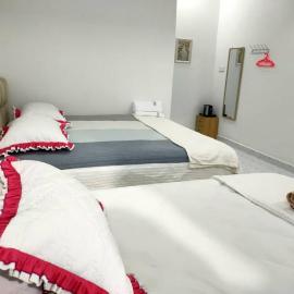 Roomstay TokBah DeMuara Kuala Besut, hotel in Kampung Kuala Besut