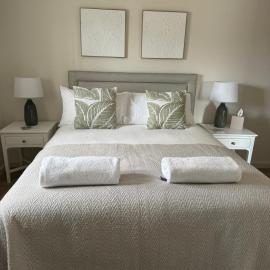 Chew View Luxury Apartment, hotel in Keynsham