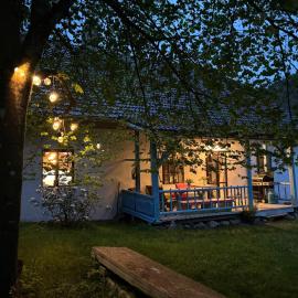 Bejšovcův Mlýn, hotel a Bečice