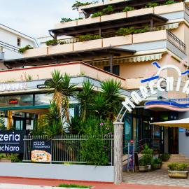 Residence Marechiaro โรงแรมในโรเซโต เดญา อาบรูซซี
