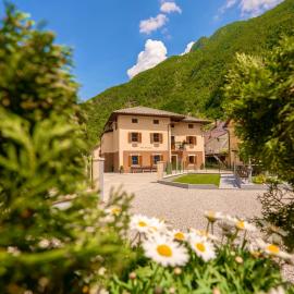 Relax House Soča、ボヴェツのホテル
