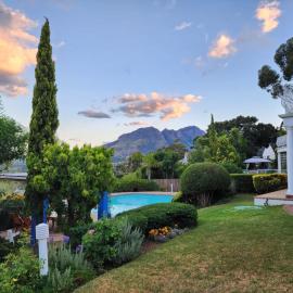 Innisfree Manor